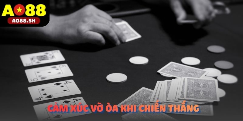 Cảm xúc vỡ òa khi giành được chiến thắng thuyết phục tại bàn Poker.
