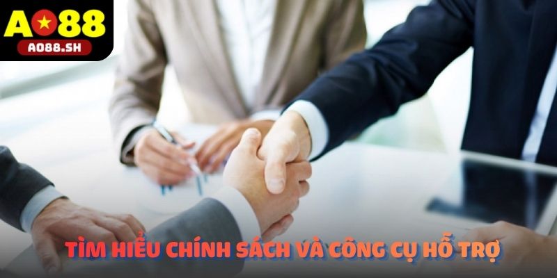 Đối tác tìm hiểu chính sách hoa hồng và các công cụ hỗ trợ từ AO88.